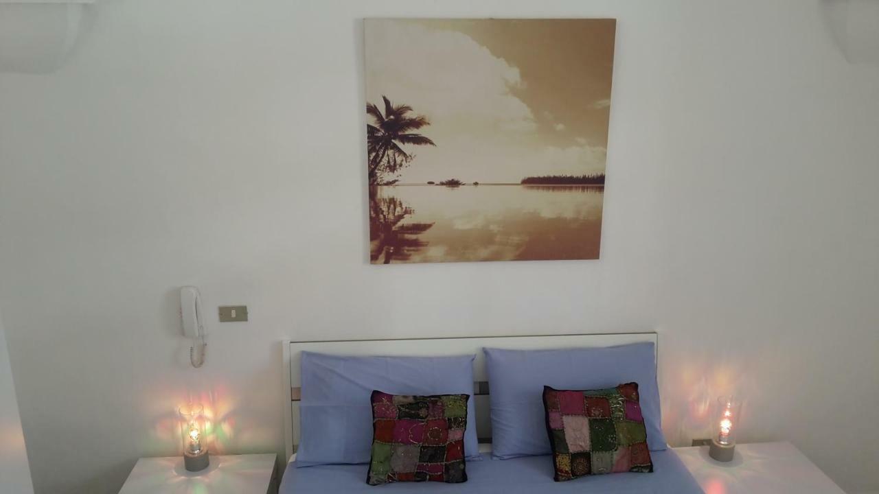 Casa vacanze "Lu Santu" Campi Salentina Esterno foto