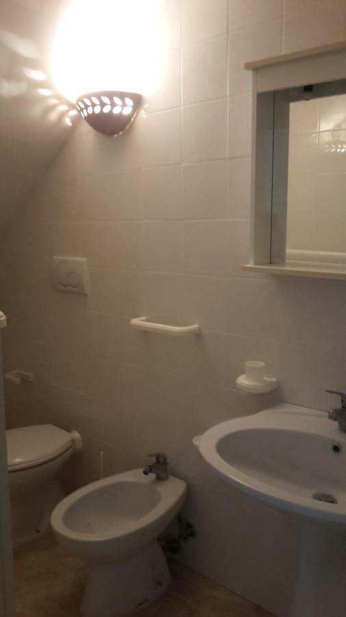 Casa vacanze "Lu Santu" Campi Salentina Esterno foto