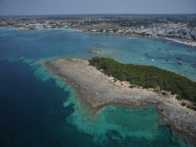Casa vacanze "Lu Santu" Campi Salentina Esterno foto